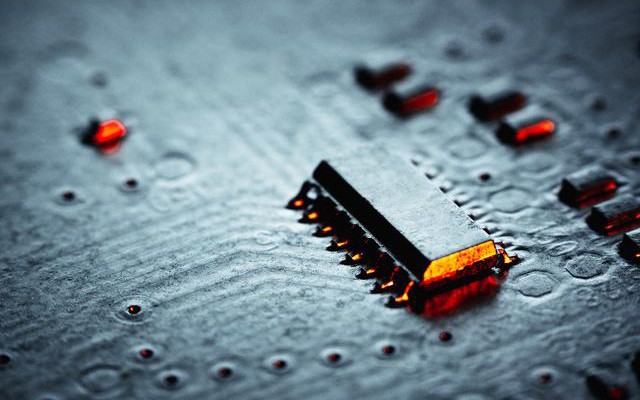 高能計算機攜手飛騰創新打造高品質國產“芯”工業主板