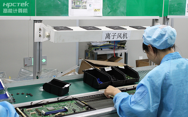 國(guó)產(chǎn)Mini-ITX飛騰主板：驅(qū)動(dòng)智慧金融邁向新高度(圖1)